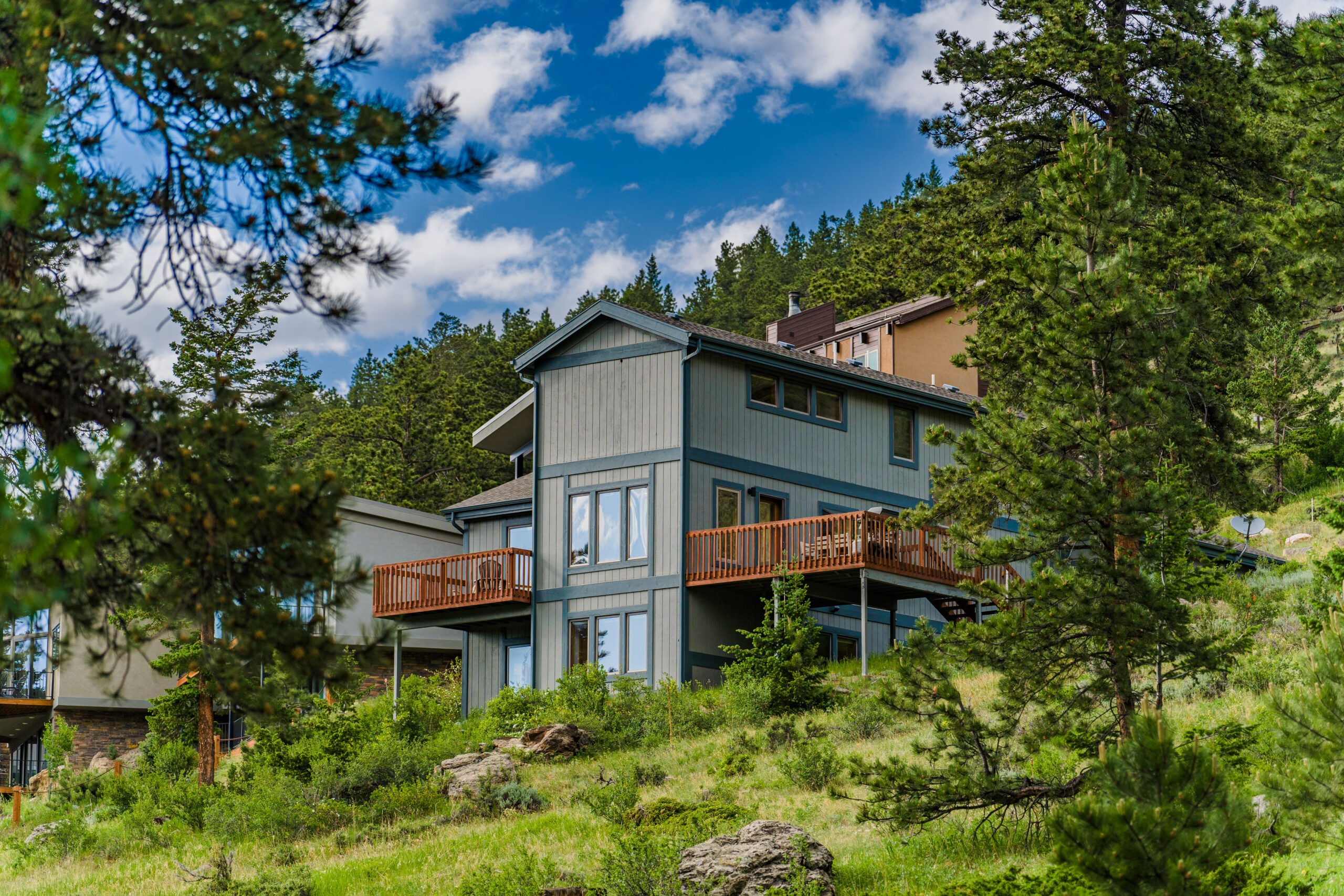 AirBnB rental in Estes Park with incredible views